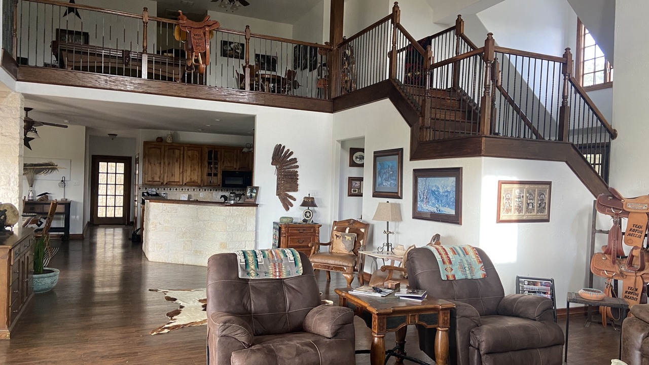 Photo of Livingroom in Burleson