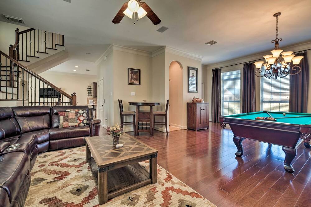 Photo of Bedroom in The Woodlands