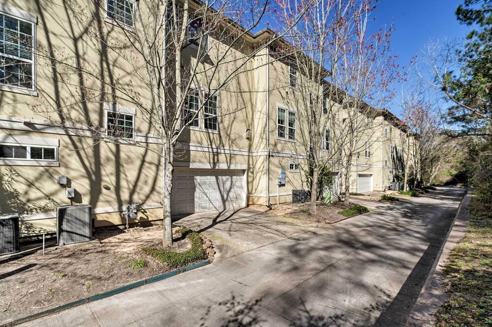 Photo of Outdoor in The Woodlands