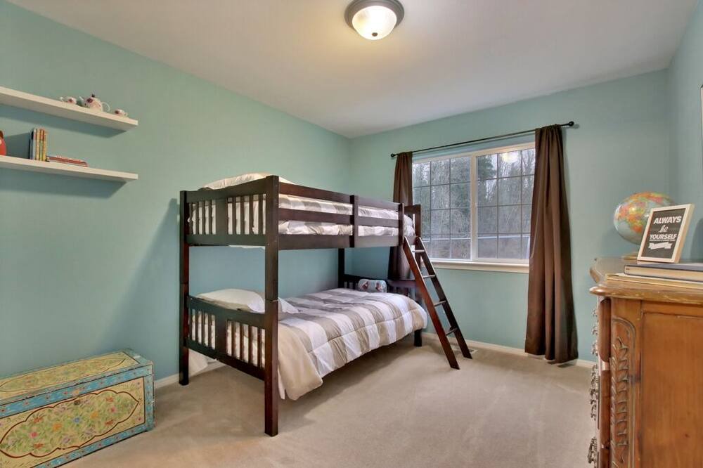 Photo of Bedroom in Covington