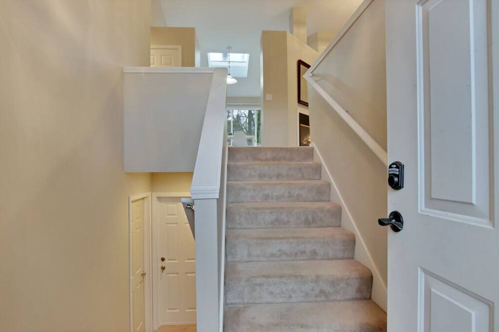 Photo of Bedroom in Covington