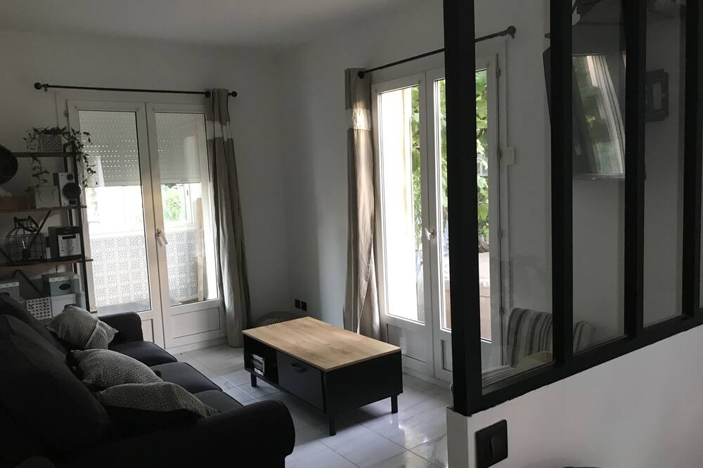 Photo of Livingroom in Montferrier-sur-Lez