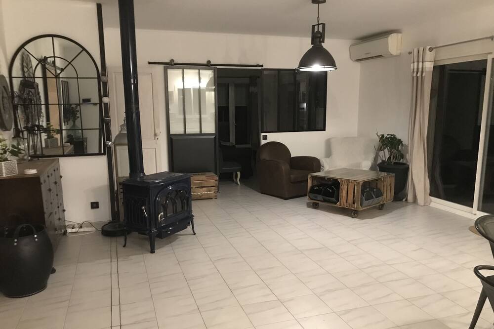 Photo of Bedroom in Montferrier-sur-Lez