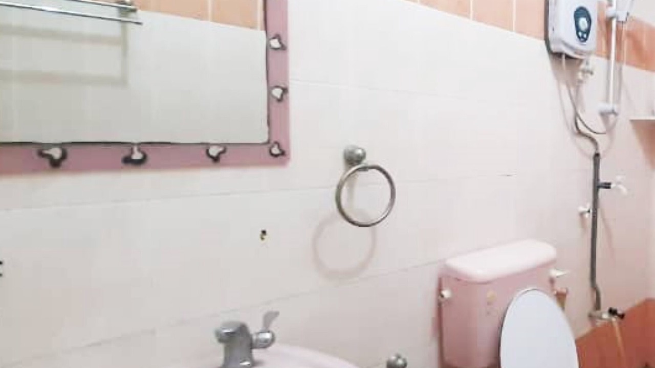 Photo of Others in Bahau