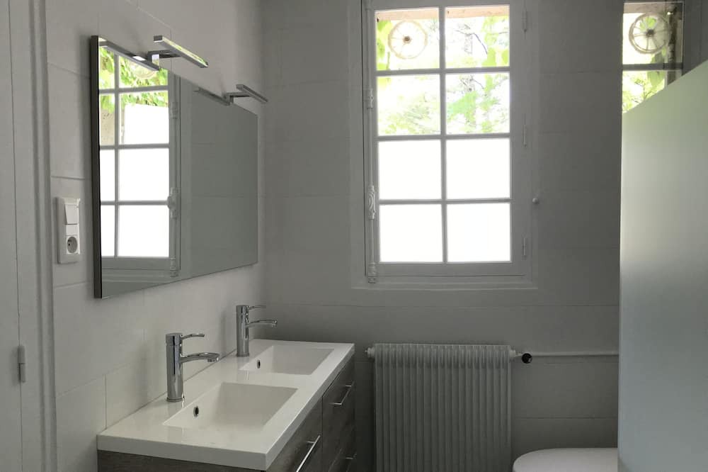 Photo of Bathroom in La Riviere