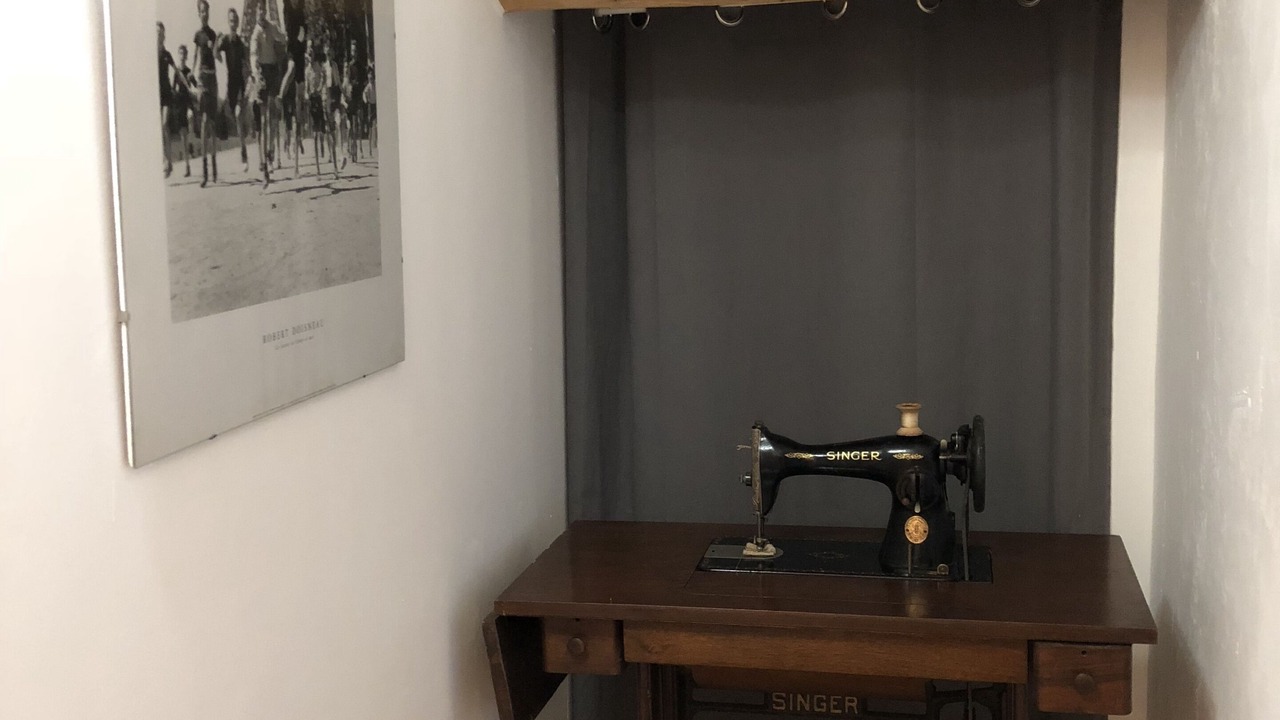 Photo of Bedroom in Caux-et-Sauzens