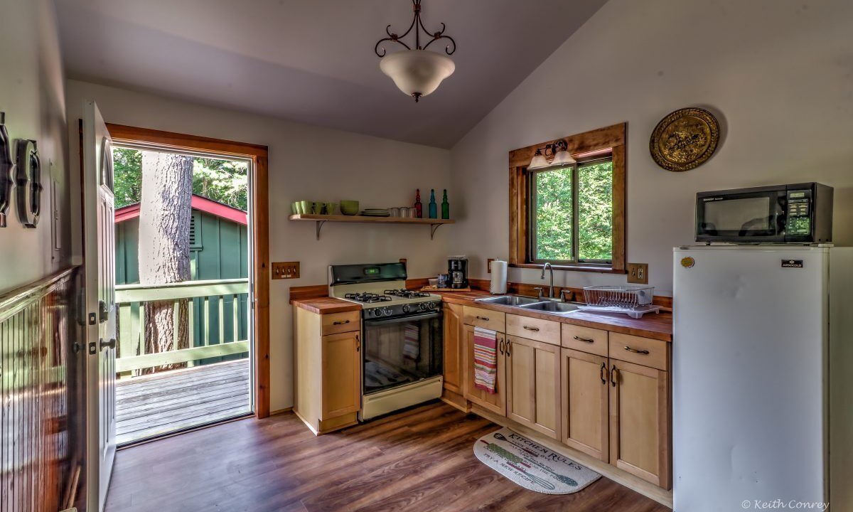 Photo of Kitchen in Canadensis