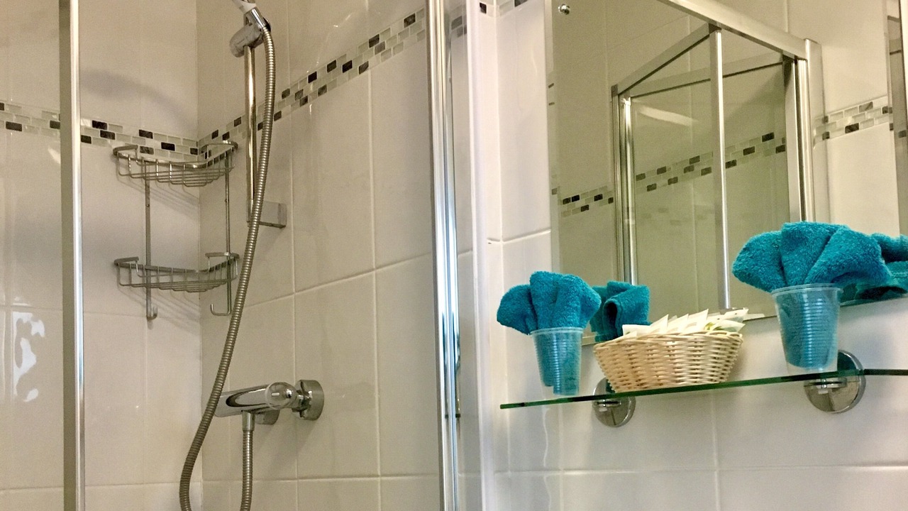 Photo of Bathroom in Shanklin