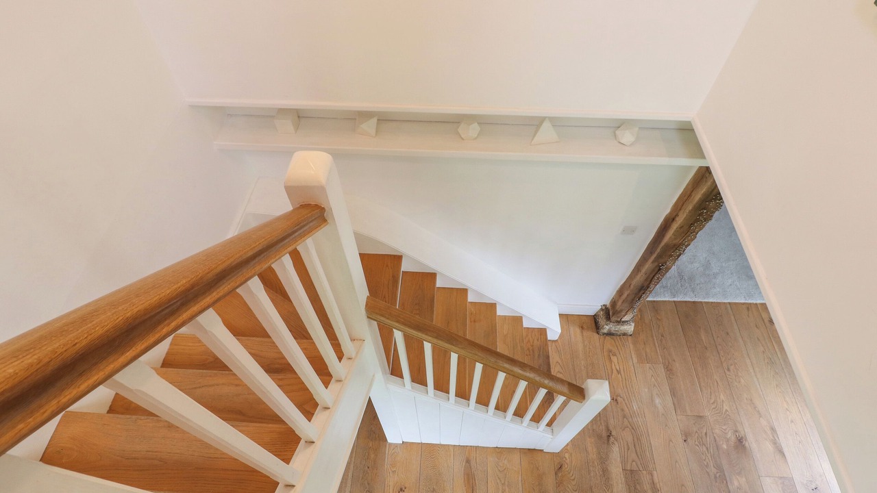 Photo of Others in Ebbesborne Wake