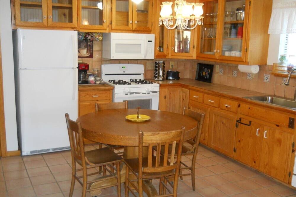 Photo of Kitchen in Hillsboro