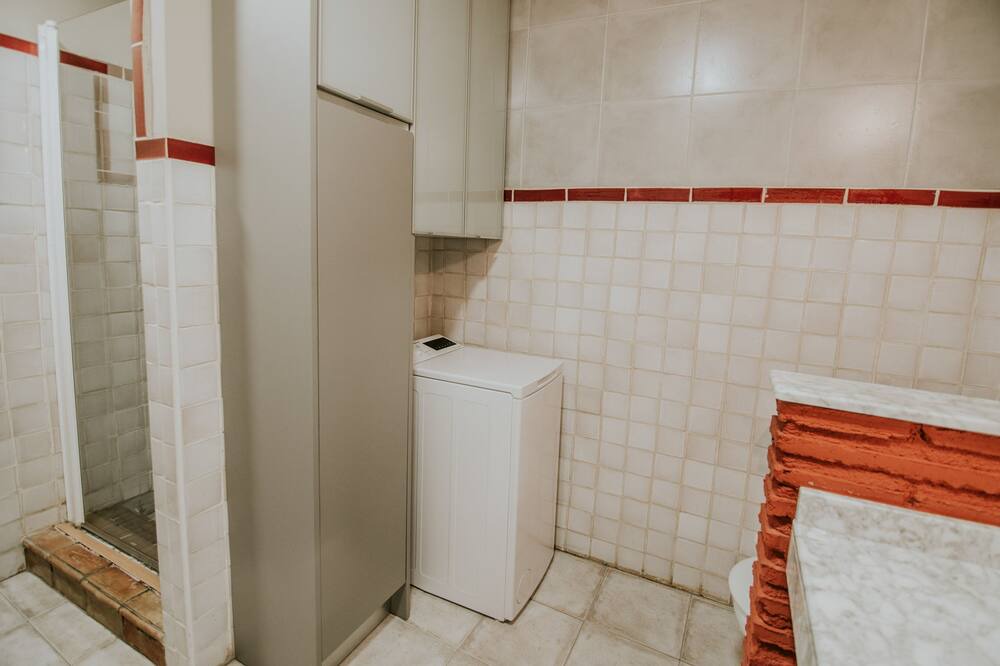 Photo of Bathroom in Haro