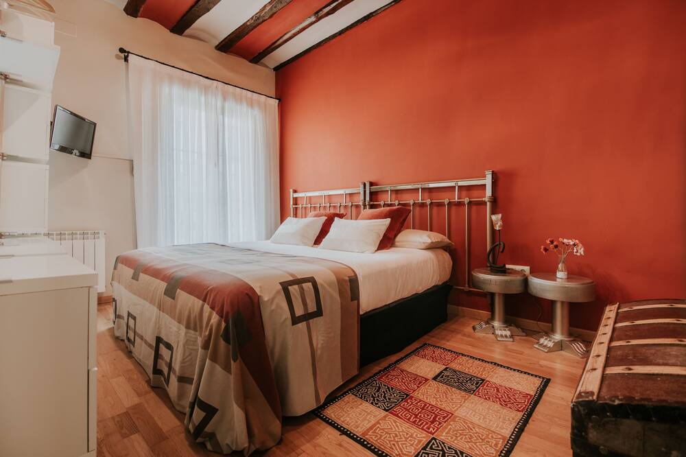 Photo of Bedroom in Haro