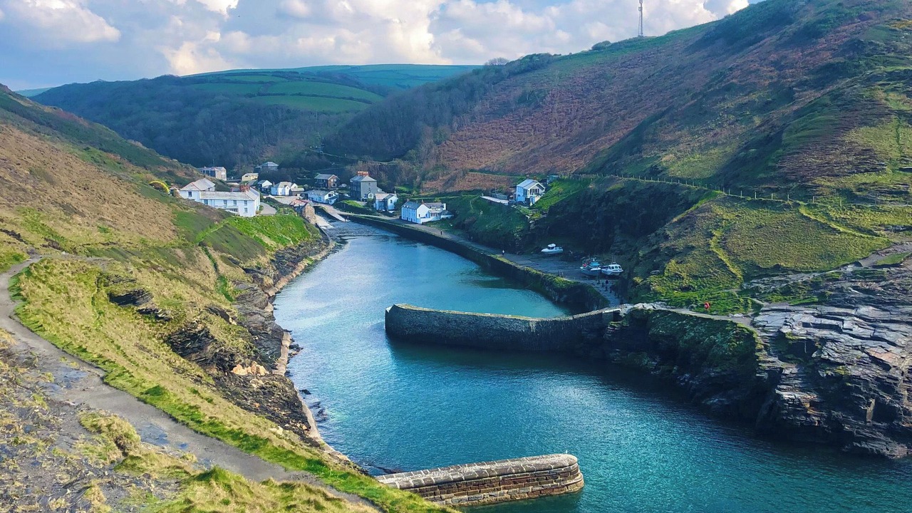 Photo of Others in Saint Gennys