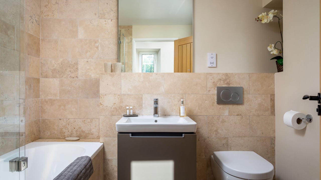 Photo of Bathroom in Upper Oddington