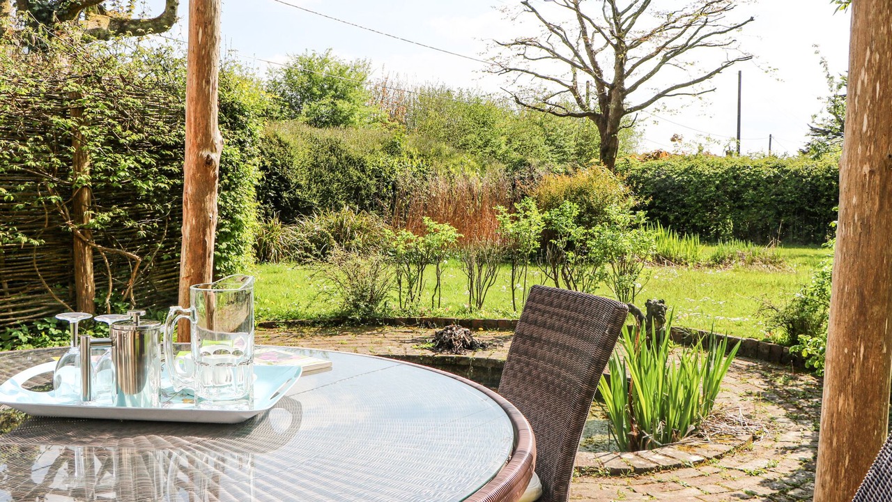 Photo of Others in Upper Dicker