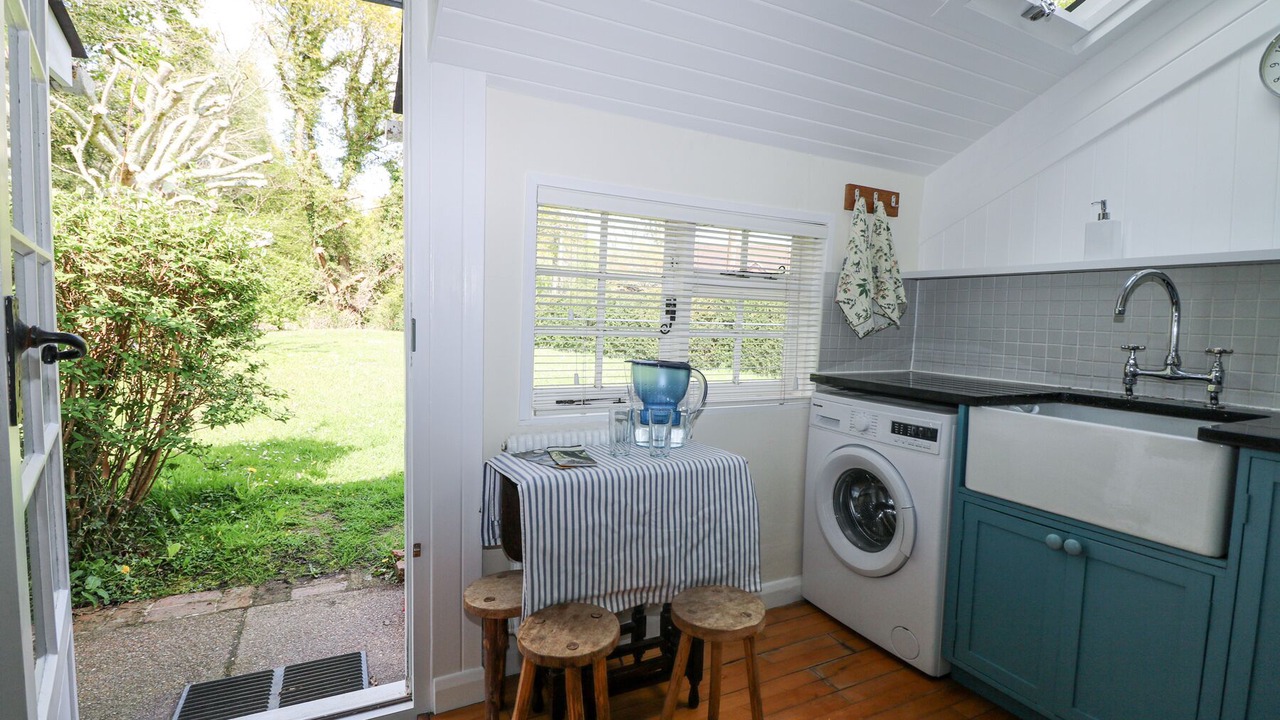 Photo of Others in Upper Dicker