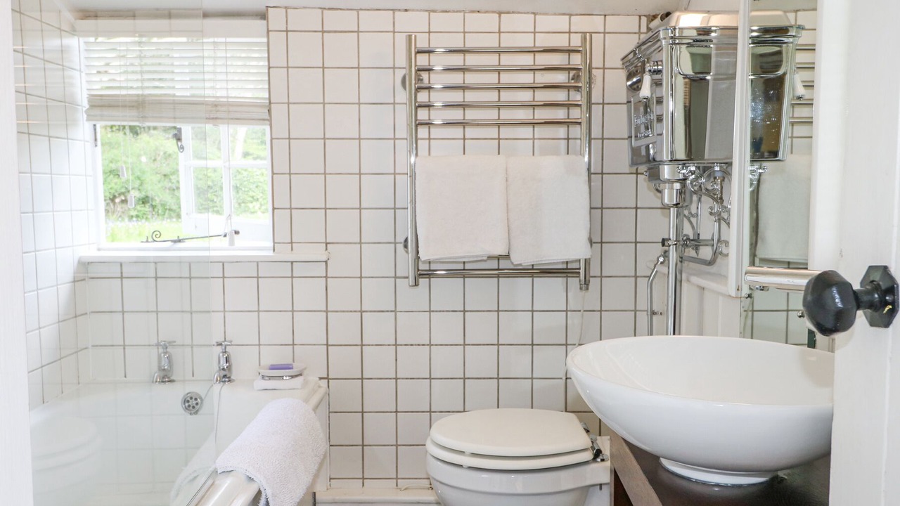 Photo of Others in Upper Dicker