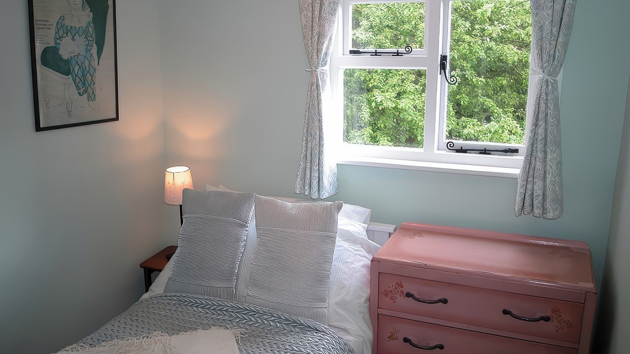 Photo of Others in Upper Dicker