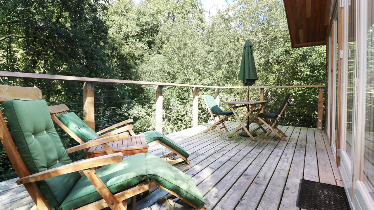 Photo of Patio Balcony in Looe