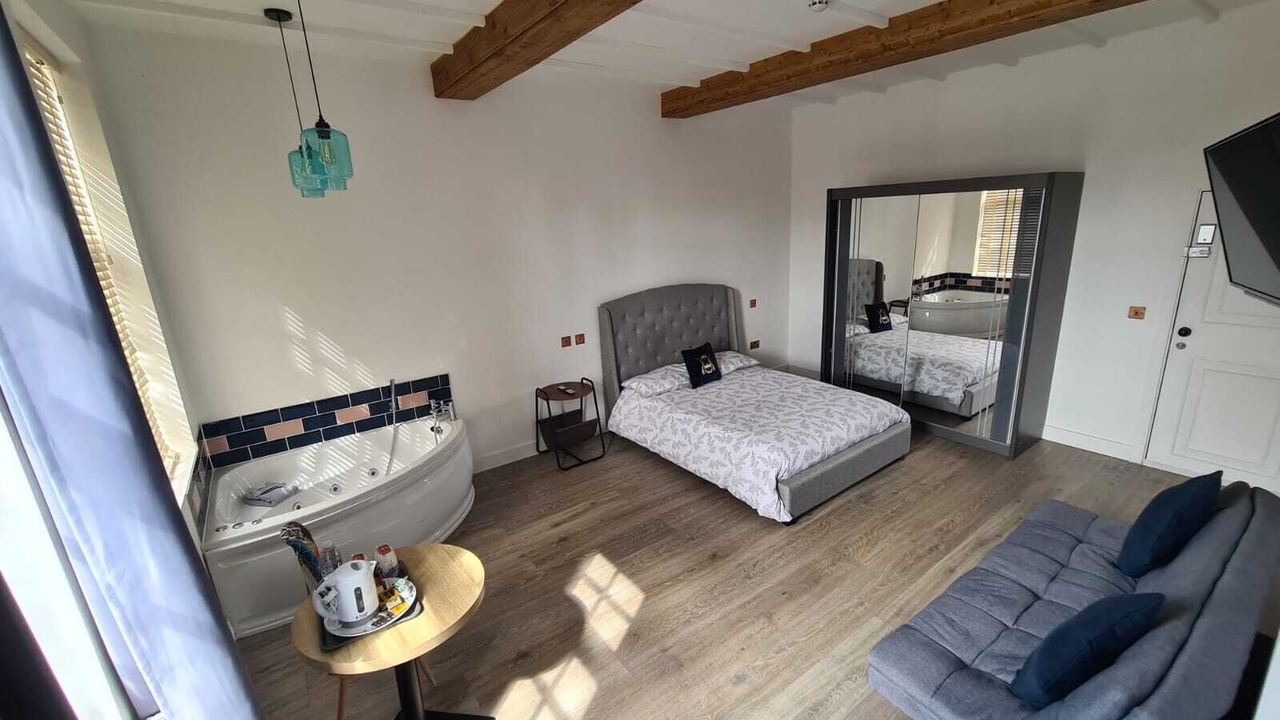 Photo of Others in Islington