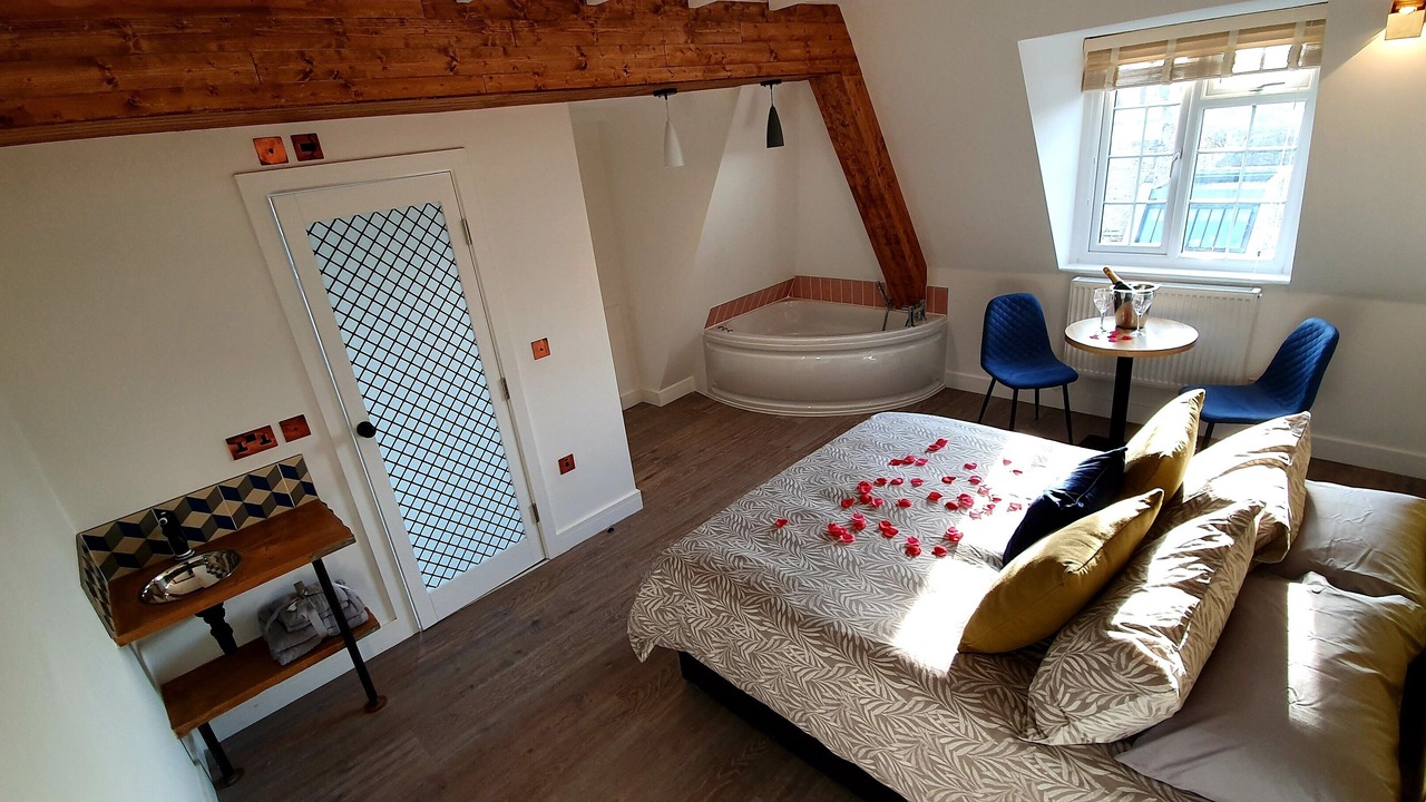 Photo of Others in Islington