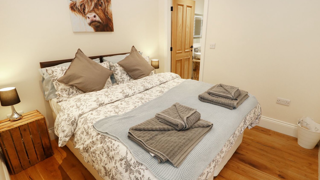 Photo of Others in South Crossland