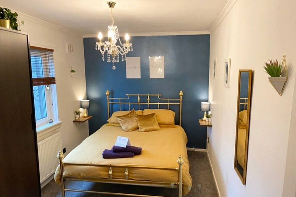 Photo of Others in Clydebank