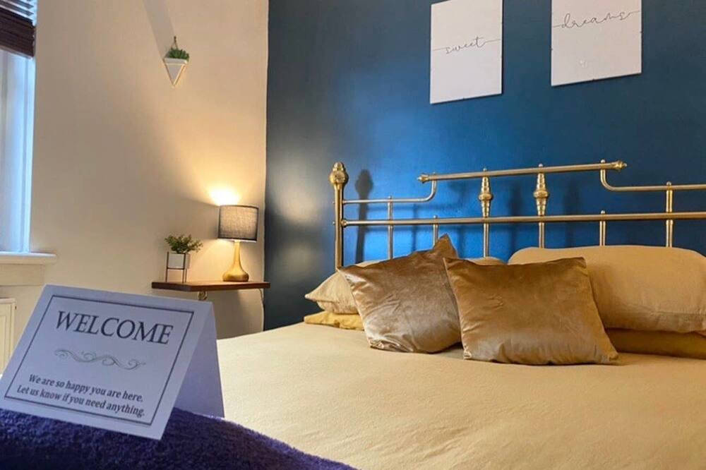 Photo of Others in Clydebank