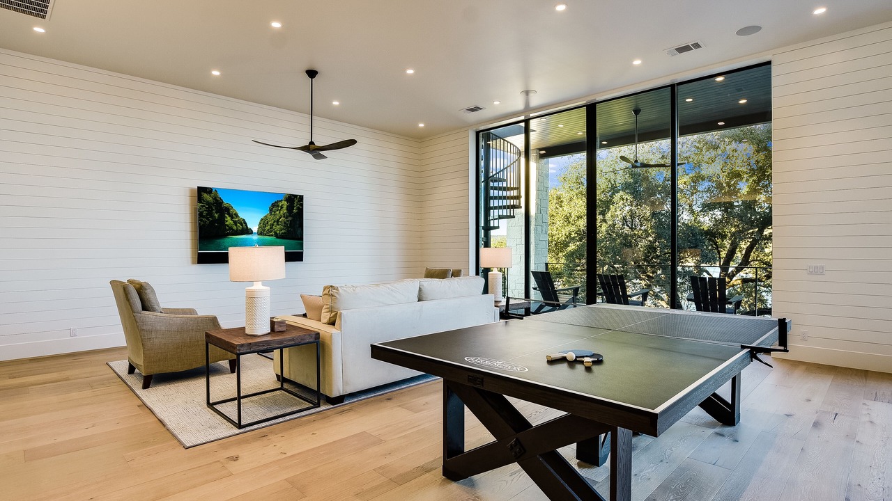 Photo of Livingroom in Spicewood