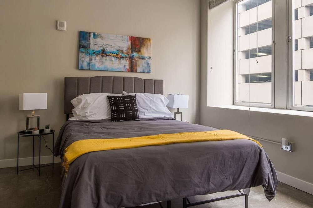 Photo of Others in Downtown Des Moines