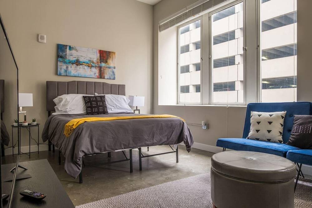 Photo of Others in Downtown Des Moines