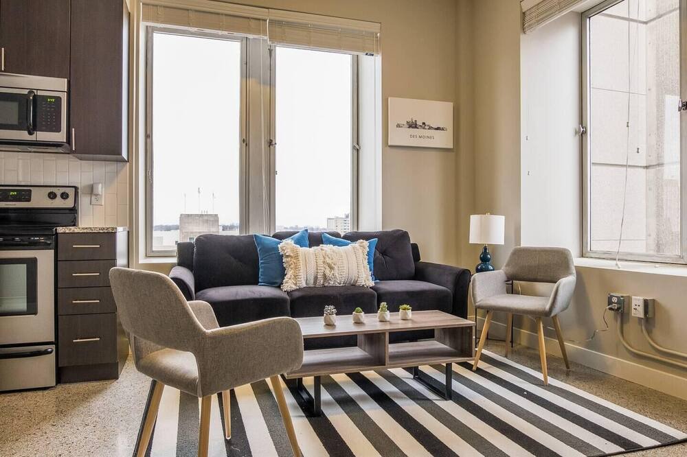 Photo of Others in Downtown Des Moines