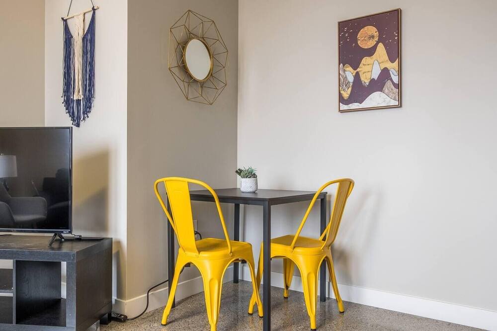 Photo of Others in Downtown Des Moines