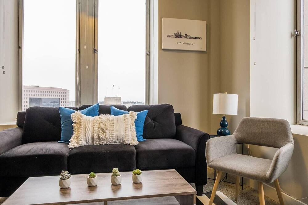 Photo of Others in Downtown Des Moines