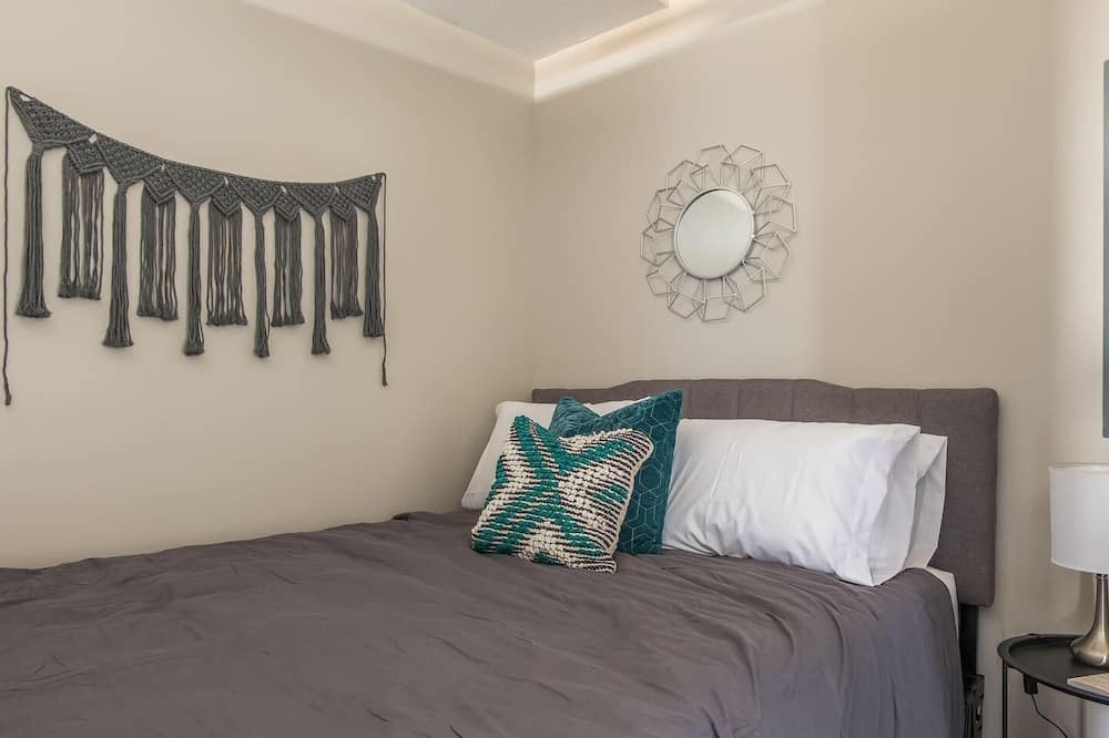 Photo of Others in Court Avenue Entertainment District