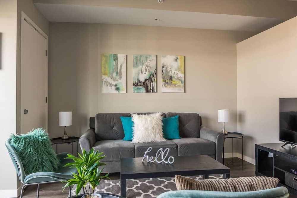 Photo of Others in Court Avenue Entertainment District