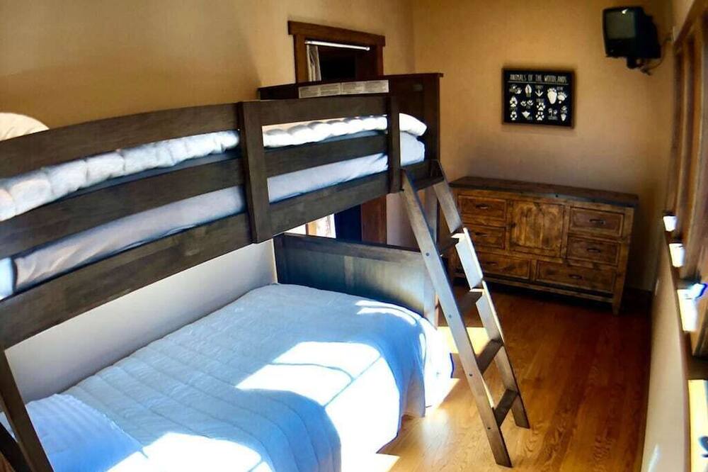 Photo of Bedroom in Golden
