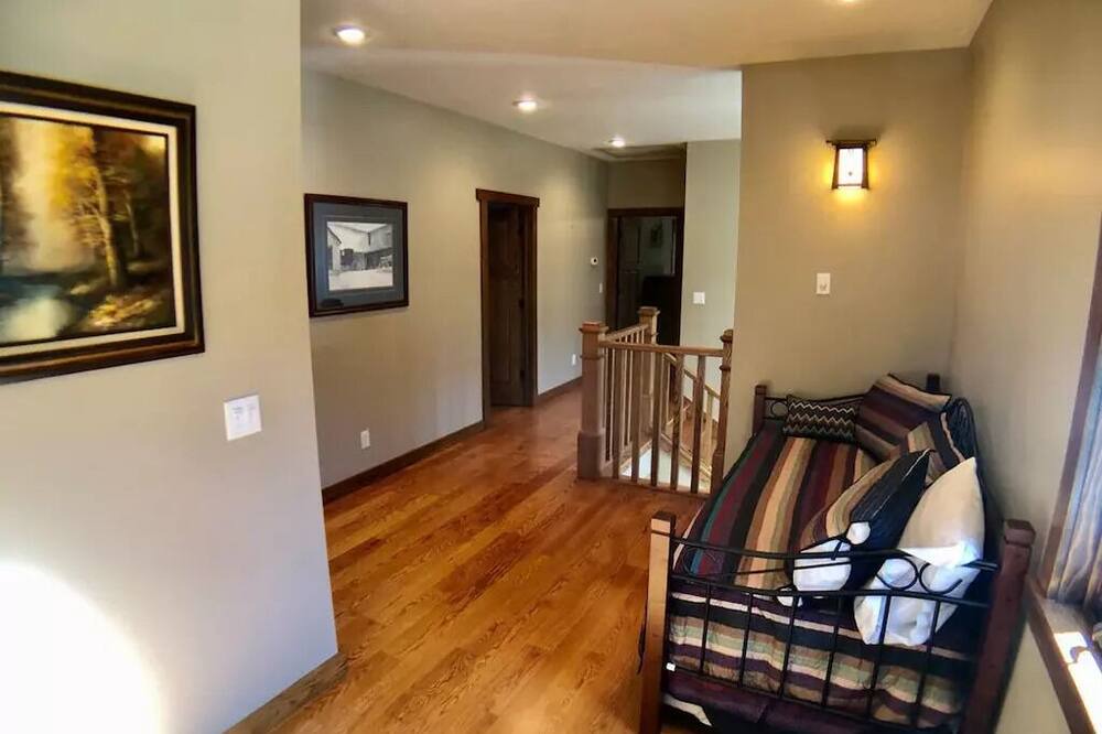 Photo of Bedroom in Golden