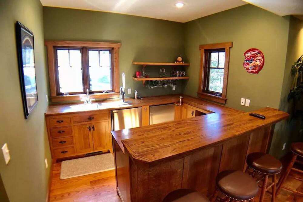 Photo of Kitchen in Golden