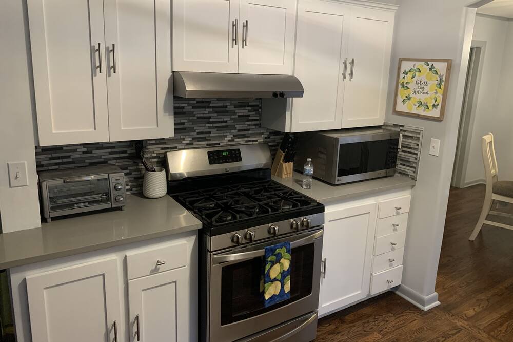 Photo of Kitchen in Cherry Street