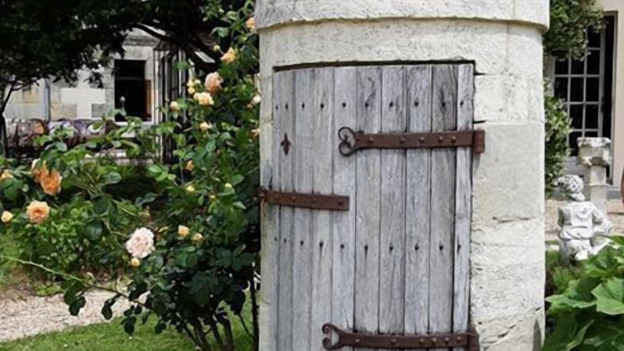 Photo of Outdoor in Migron