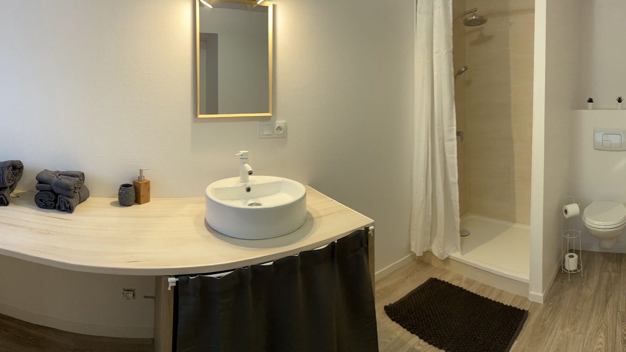 Photo of Bathroom in Saint-Avertin