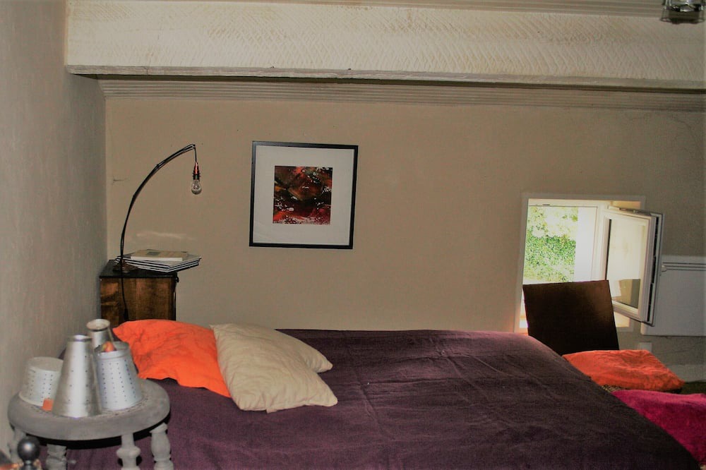 Photo of Bedroom in Romegoux