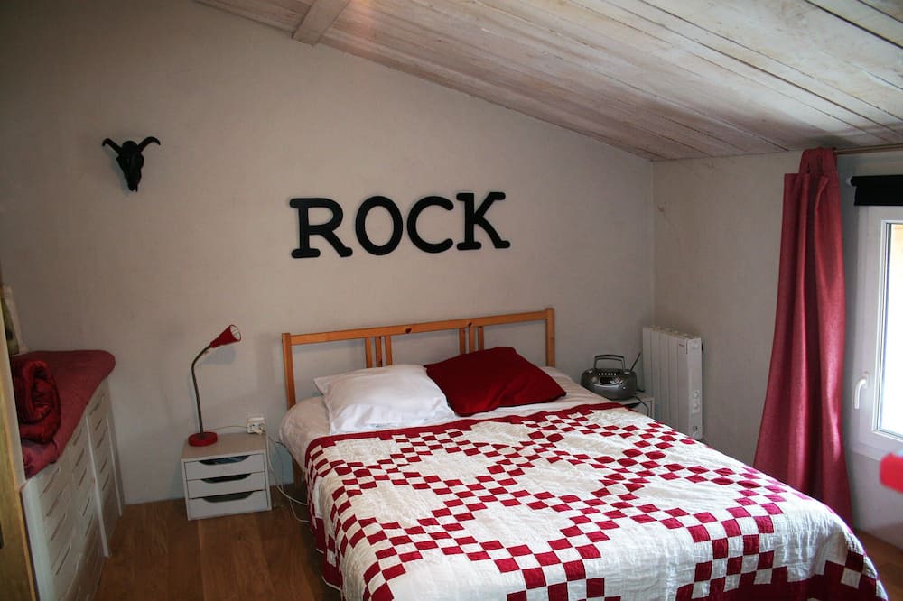Photo of Bedroom in Romegoux