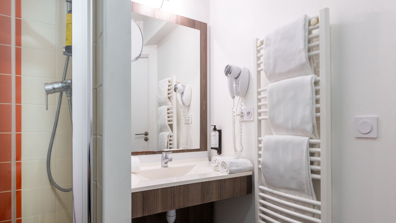 Photo of Bathroom in Arsenal-Redon