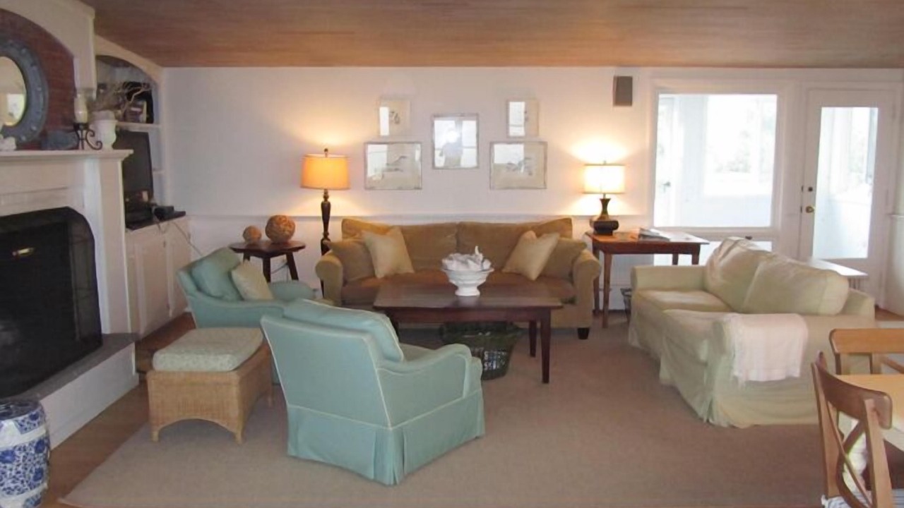 Photo of Others in Indian Neck Heights