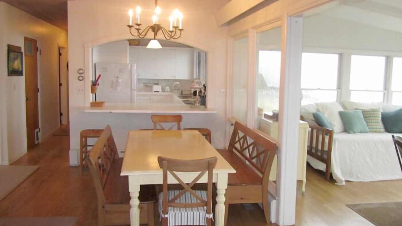 Photo of Others in Indian Neck Heights