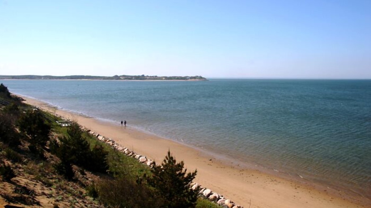 Photo of Others in Indian Neck Heights