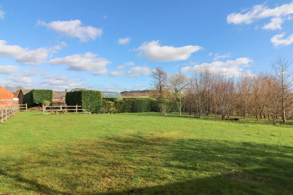 Photo of Outdoor in Ebford