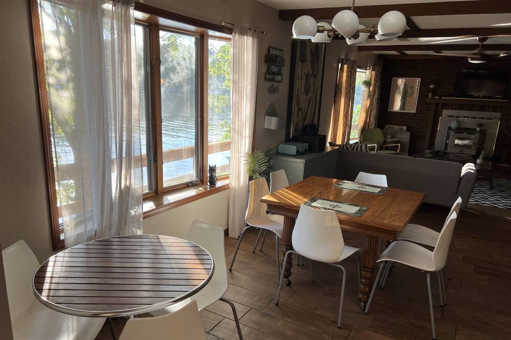 Photo of Kitchen in Roach